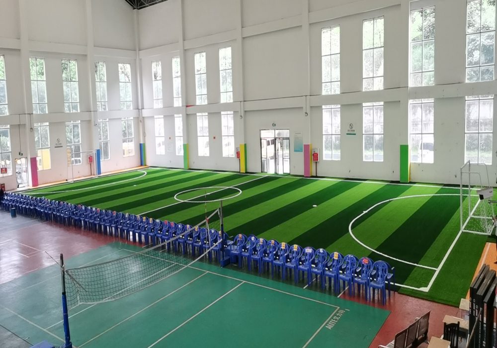 室內(nèi)足球場1